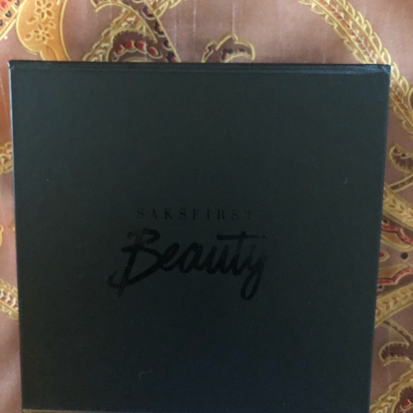 Beauty Box - Picture 2 of 4